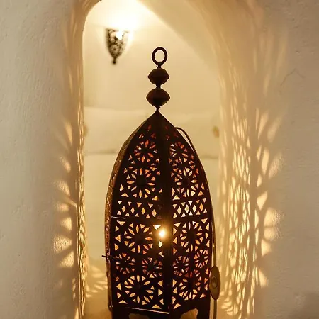 Dandy Cave - Romantic Private & Luxurious - Waterfall Pool - Hot Tub -up To 8 People Villa Emporio (Santorini)