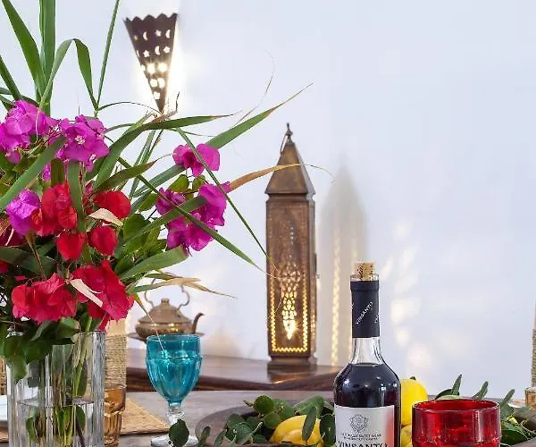 Dandy Cave - Romantic Private & Luxurious - Waterfall Pool - Hot Tub -up To 8 People Emporio (Santorini)