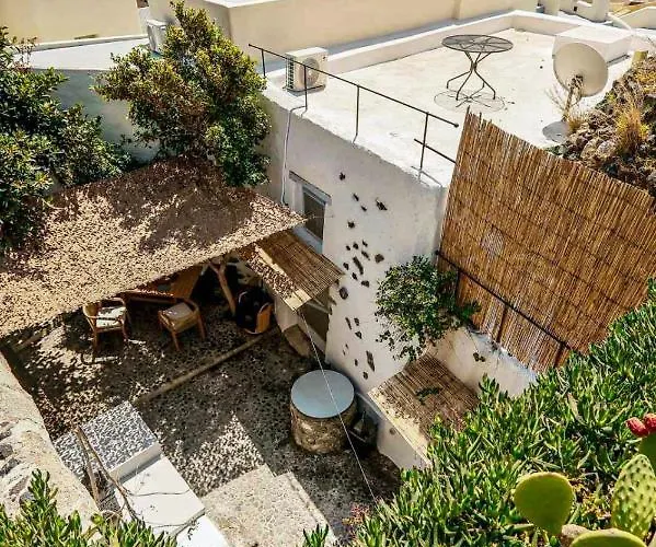 Villa Dandy Cave - Romantic Private & Luxurious - Waterfall Pool - Hot Tub -up To 8 People Emporio (Santorini)